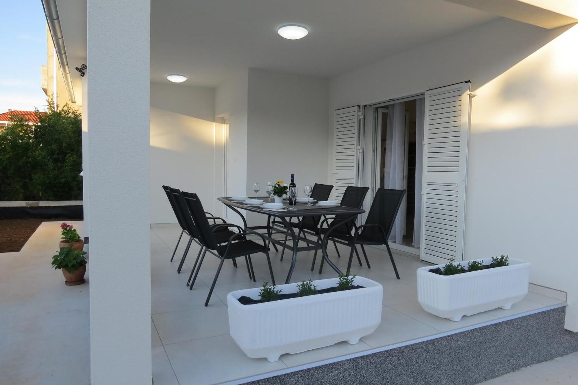 Holiday Home Bajlo Apartment With Three Bedrooms Zára Kültér fotó